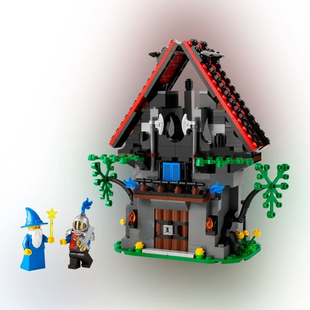 LEGO ‘Limited Edition’ Majisto’s Magical Workshop 40601 (365pcs), New in Box